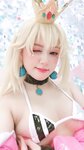 [Cosplay] Xiaoying - Princess Peach