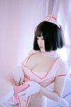 [Cosplay] 阿半今天很开心 粉护士