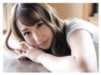 [Photobook] 三尾めぐ オフィシャルヌード写真集 想い出巡り
