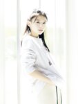 FRIDAY GOLD 出口夏希 光放つ眼差し
