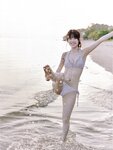 [Photobook] Renka Iwamoto 岩本蓮加 1st Photobook - Mischievous Wind いたずらな風