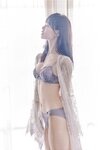 [Photobook] Renka Iwamoto 岩本蓮加 1st Photobook - Mischievous Wind いたずらな風