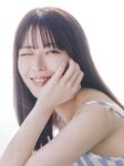 [Photobook] Renka Iwamoto 岩本蓮加 1st Photobook - Mischievous Wind いたずらな風