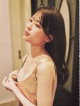 [Photobook] Renka Iwamoto 岩本蓮加 1st Photobook - Mischievous Wind いたずらな風