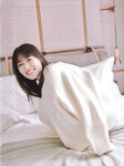 [Photobook] Renka Iwamoto 岩本蓮加 1st Photobook - Mischievous Wind いたずらな風