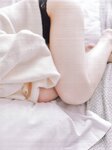 [Photobook] Renka Iwamoto 岩本蓮加 1st Photobook - Mischievous Wind いたずらな風