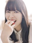[Photobook] Renka Iwamoto 岩本蓮加 1st Photobook - Mischievous Wind いたずらな風