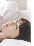 [Photobook] Renka Iwamoto 岩本蓮加 1st Photobook - Mischievous Wind いたずらな風
