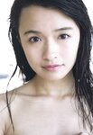 [Photobook]2017.10.22 百川晴香 ファースト写真集「百色吐息」