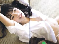 [Photobook]2017.10.22 百川晴香 ファースト写真集「百色吐息」