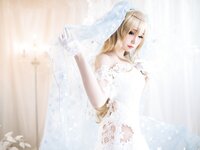 [Cosplay] 焖焖碳 - 少女前线 索米 婚纱