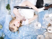 [Cosplay] 焖焖碳 - 少女前线 索米 婚纱
