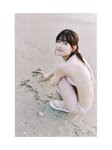 [Photobook] 2024.11.19 乃木坂46 岩本蓮加1st写真集 いたずらな風
