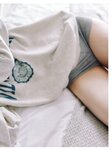 [Photobook] 2024.11.19 乃木坂46 岩本蓮加1st写真集 いたずらな風