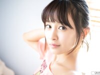 [Graphis] Rika Aimi 逢見リカ 『 First Gravure 』(110P+4Vid)