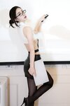 [Cosplay] 软糖爱喝奶 开档黑丝白