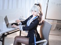 [Cosplay] rioko凉凉子 - 布洛妮娅OL