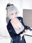 [Cosplay] rioko凉凉子 - 布洛妮娅OL
