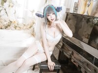 [Cosplay] 兔胖胖min 柴郡 礼服