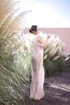 [Cosplay] 鱼子酱Fish 抹胸芦苇女人写真