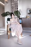[Cosplay] 鱼子酱Fish 抹胸芦苇女人写真