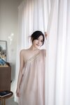[Cosplay] 鱼子酱Fish 抹胸芦苇女人写真