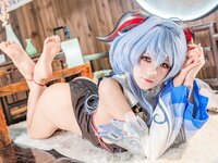 [Cosplay] 咬一口兔娘 - 循循守月 甘雨
