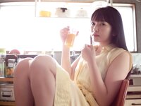 [Photobook] 週刊現代デジタル写真集 佐山すずか 夕立に濡れたカラタ