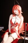 [Cosplay] 面饼仙儿 - Nikke 小红帽礼服