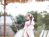 [Cosplay] Hua Ling 花铃 - Eyjafjalla  Xia Hui 艾雅法拉-夏卉