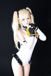 [Cosplay] (C95) Karin (sama) かりん(様) Garden rose (Dead or Alive)