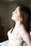 【舞ワイフ公式写真集】東希美 - 枕を掴みながら何度も果てる底なし淫女