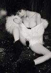 [Photobook] 2024.12.20 奈月セナ写真集 SILK of the MOON