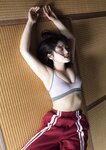 [Photobook] 2024.08.28 【電子版だけの特典カットつき】石浜芽衣1st 写真集 ひかっている