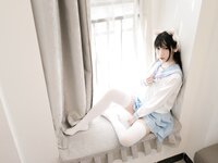 [Cosplay] 不呆猫 - 白色兔子JK