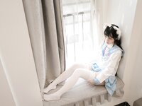 [Cosplay] 不呆猫 - 白色兔子JK