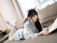 [Cosplay] 不呆猫 - 白色兔子JK