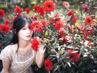 [Photobook] 2024.12.11 椛島光1st写真集 『chouchou』