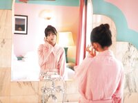 [Photobook] 2024.12.11 椛島光1st写真集 『chouchou』