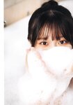 [Photobook] 2024.12.11 椛島光1st写真集 『chouchou』
