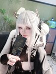 [Cosplay] 半半子 - NIKKE 布兰儿