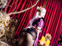 [Cosplay] 羽生三未图集 - 万圣黑丝女仆