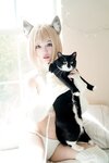 [Cosplay] 狐洛洛子 - 慵懒白猫