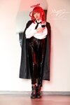 [Cosplay] 小樱 - 玛奇玛 (电锯人)