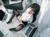 [JVID] 黎菲儿 - 超完美巨乳-色色的女同事加班时の脱衣诱惑