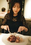 [Photobook] 2024.12.17 佐々木美玲1st写真集「太陽射しのパレード」