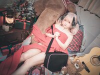 [Cosplay] 神沢永莉 - 请签收小春的礼物