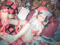 [Cosplay] 神沢永莉 - 请签收小春的礼物