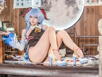 黏黏团子兔 (咬一口兔娘) - 2024年11月 循循守月 甘雨 [76P1V-1.92GB]