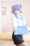 [Cosplay] Eriri 樱梨梨 - Ganyu Secretary 甘雨秘书